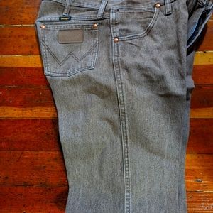 Wrangler 13MWZ Black Whiskey Jeans 33x34